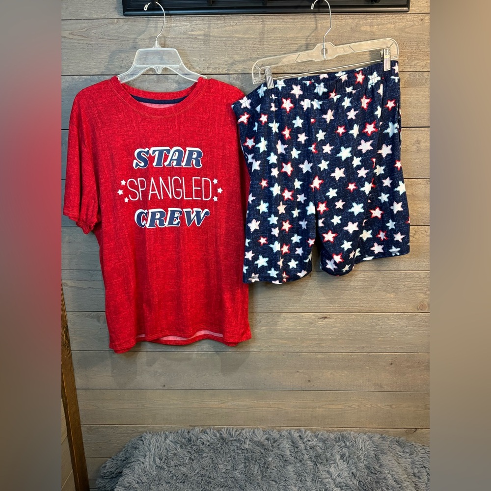 Star Spangled Crew Pajama Set Adult Size Large Red Blue Shirt & Shorts 2-Piece